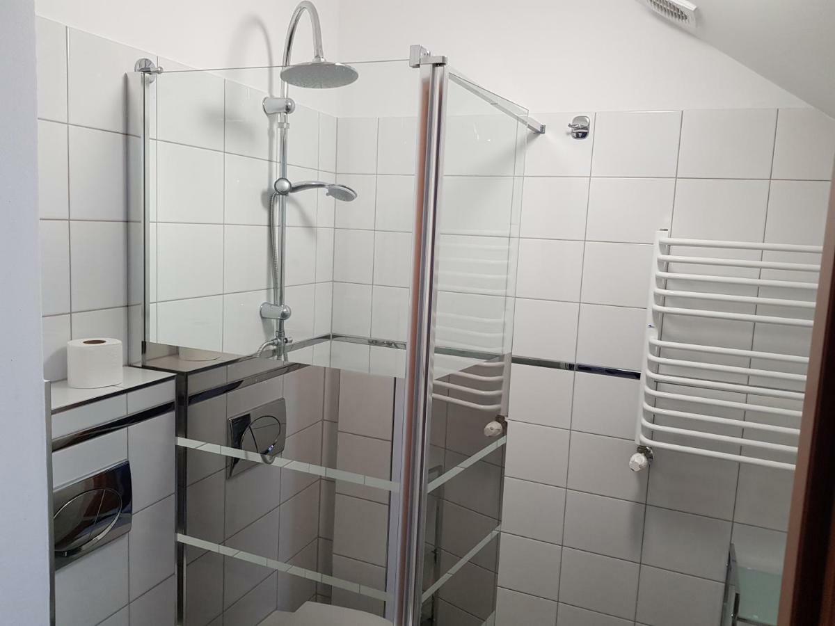 Gosciniec Sloneczny Hotell Drzonków Eksteriør bilde